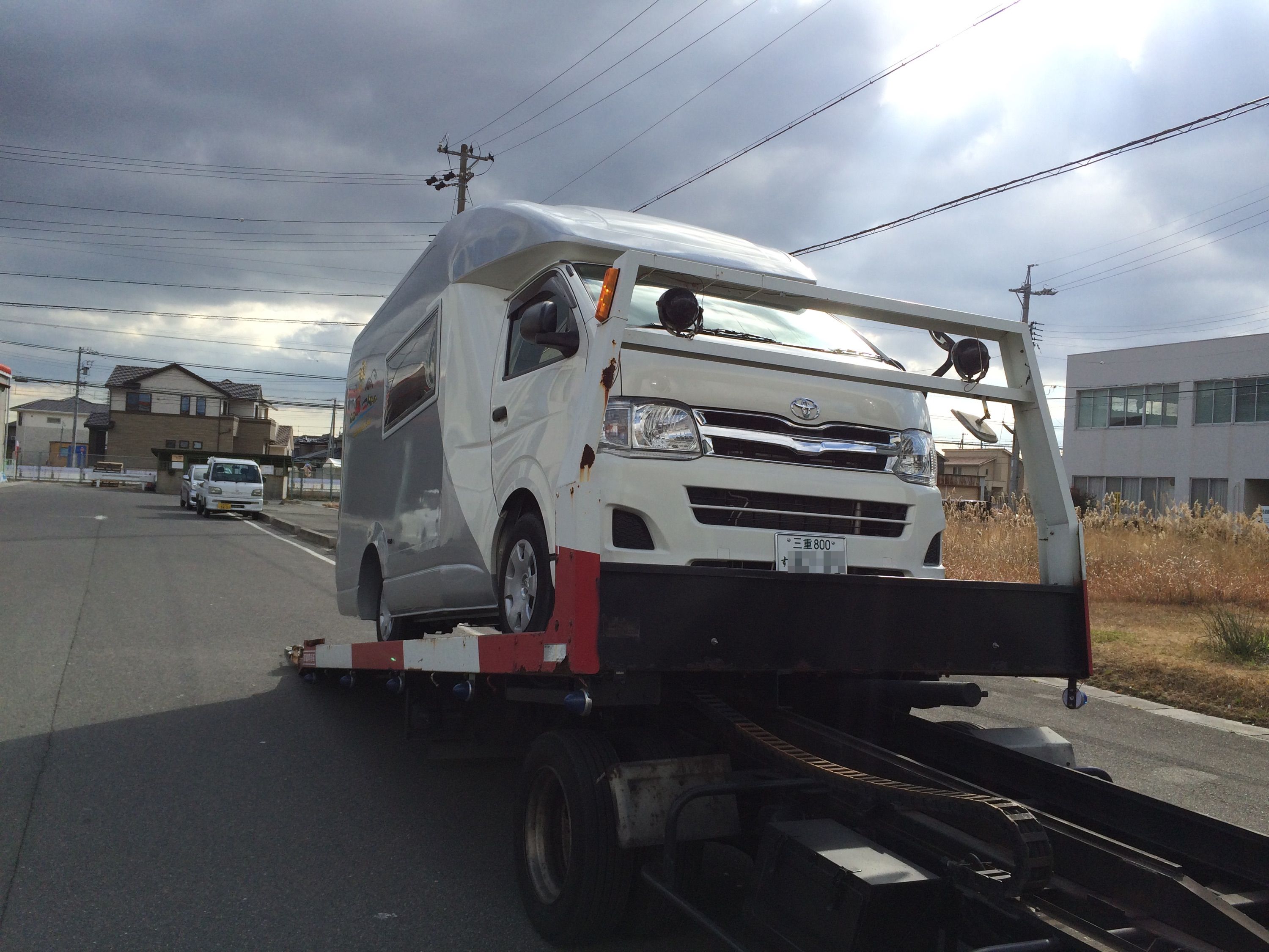 事故車両 引き取り キャンピングカーランド